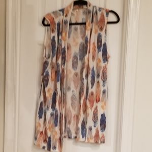 Feather print swing vest - large